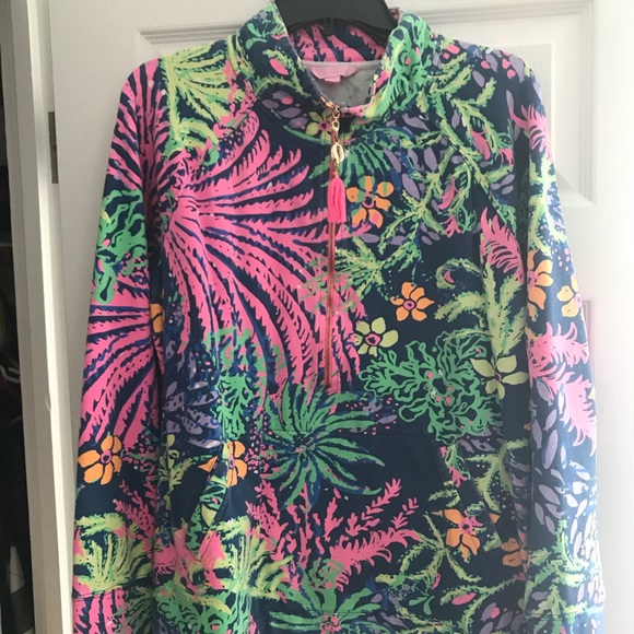 ☀️SOLD☀️ Lilly Pulitzer Summer Popover - Picture 1 of 2
